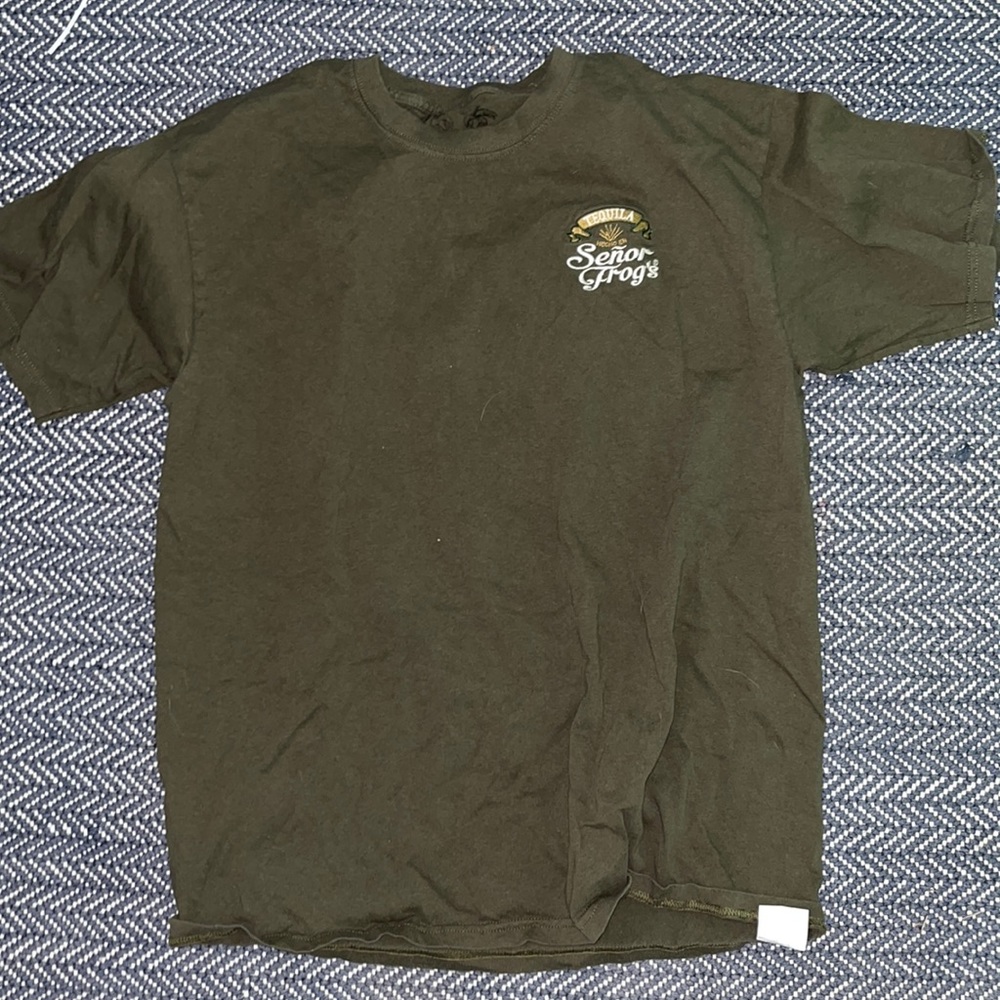 Señor frogs tee shirt